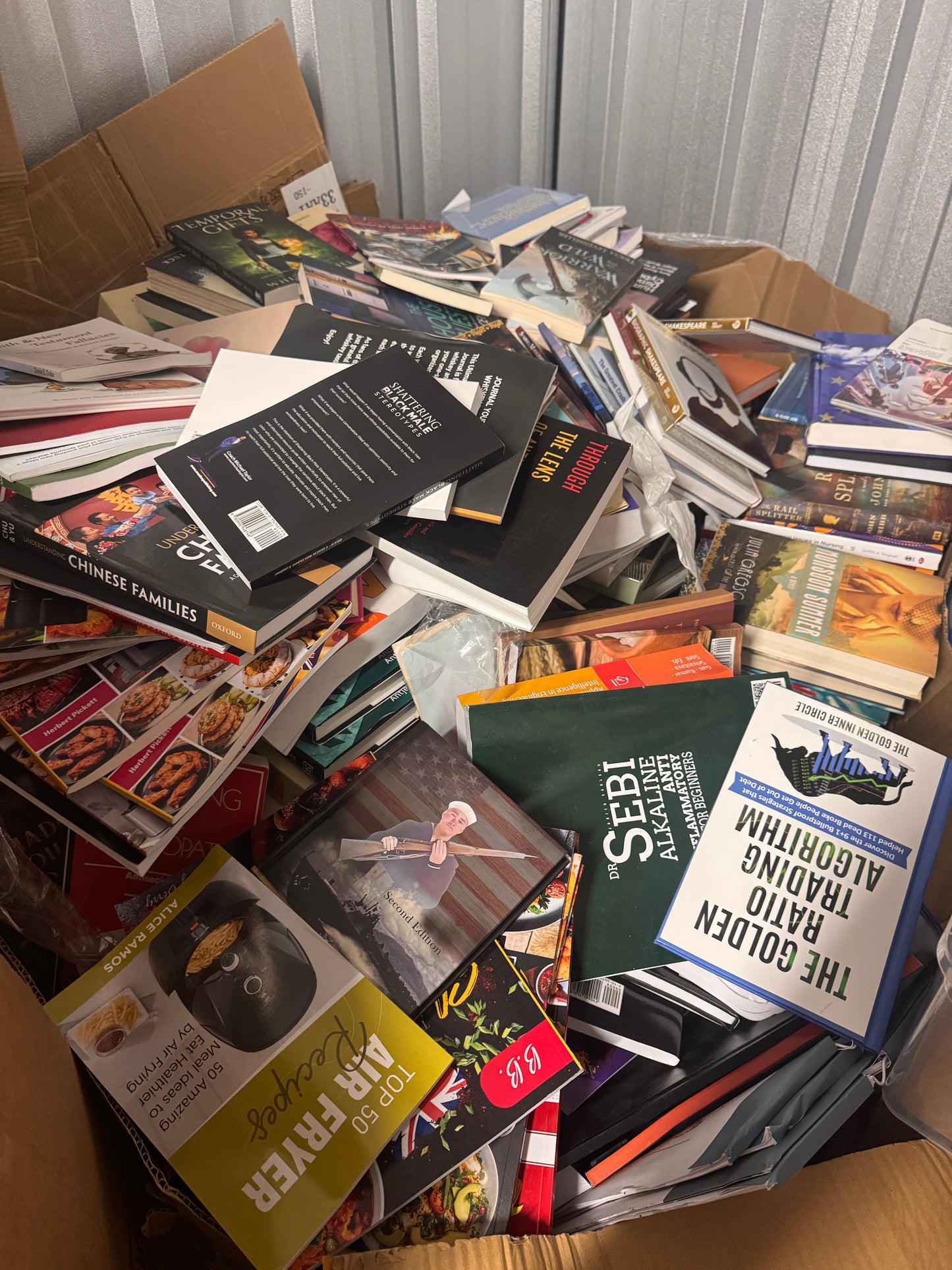 Book Pallet (B1)