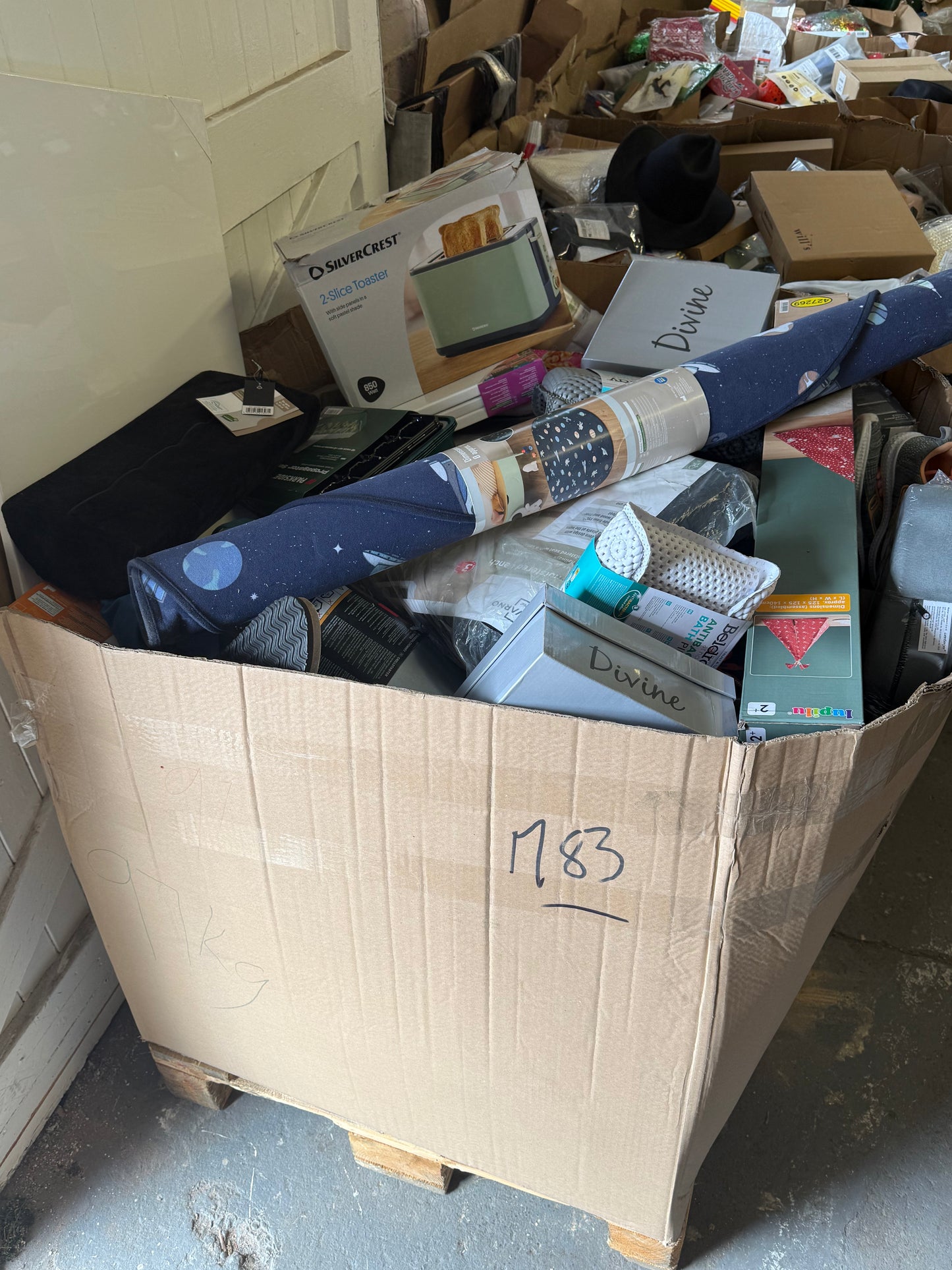 Mixed General Pallet (M85) - Amazing Value £400