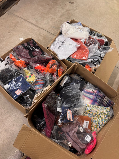 CLOTHING BOX & MYSTERY BOX - BUNDLE