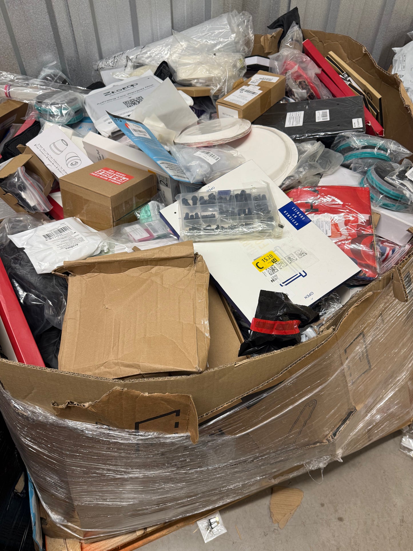 Mixed General Pallet (M25) - AMAZING VALUE! (750+ items)