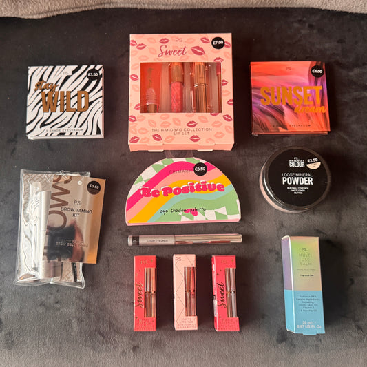 COSMETIC BOX (11 ITEMS)