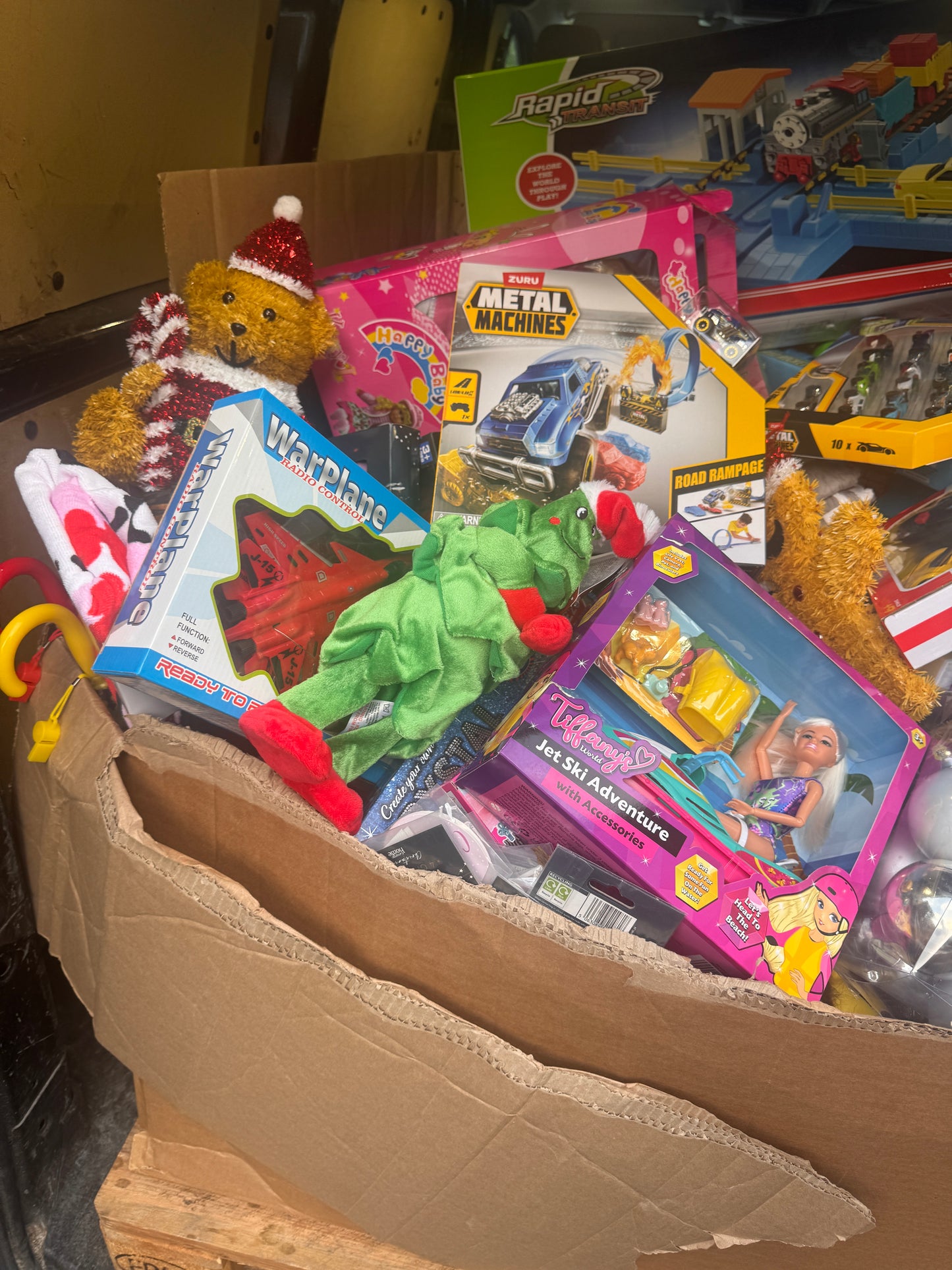 🎄 Toy Pallets! (ALL NEW TOYS + CHRISTMAS SURPRISES) 🎁