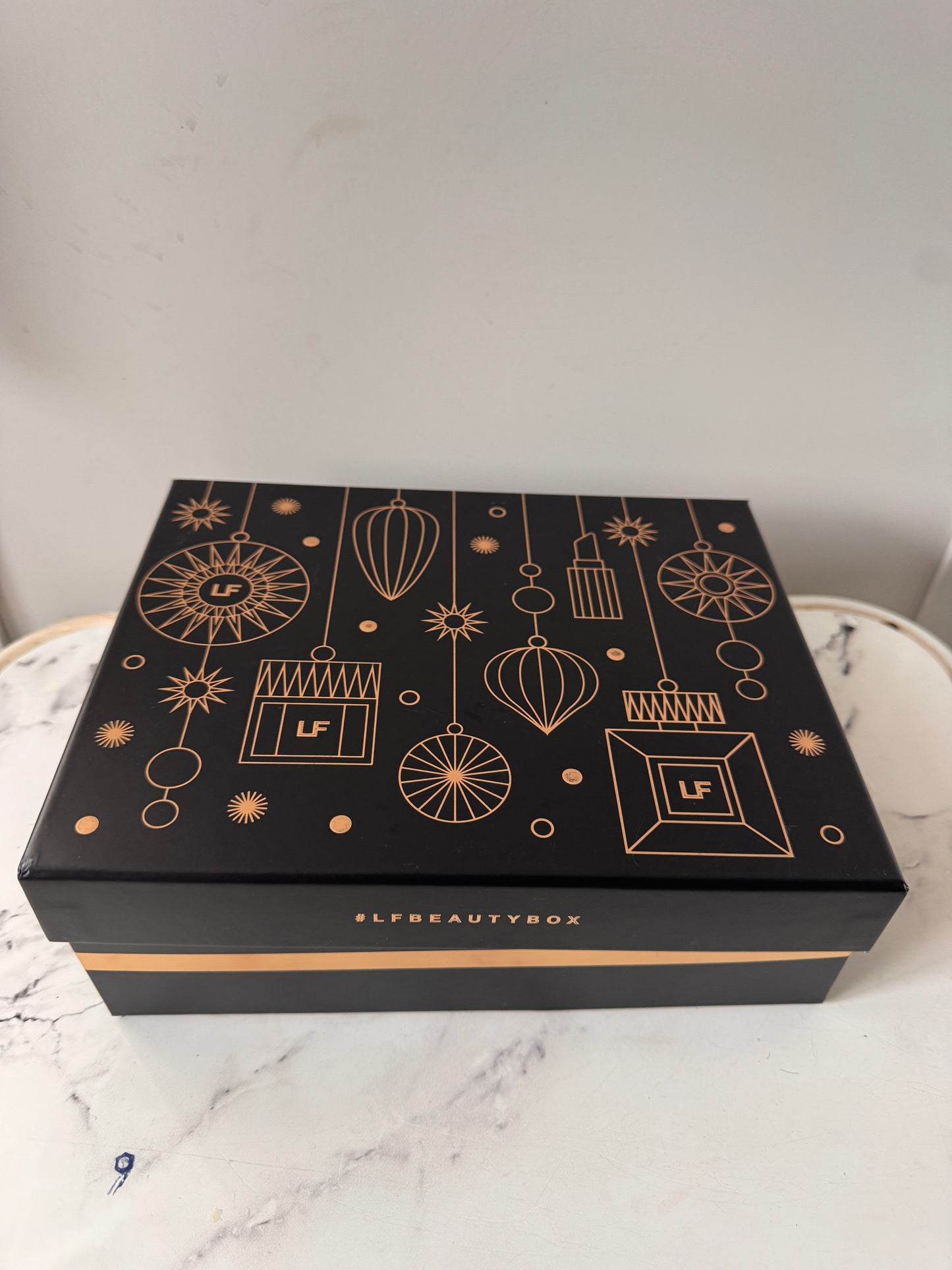 💄 Christmas Beauty Box (BLACK) – Limited Edition! 🎁