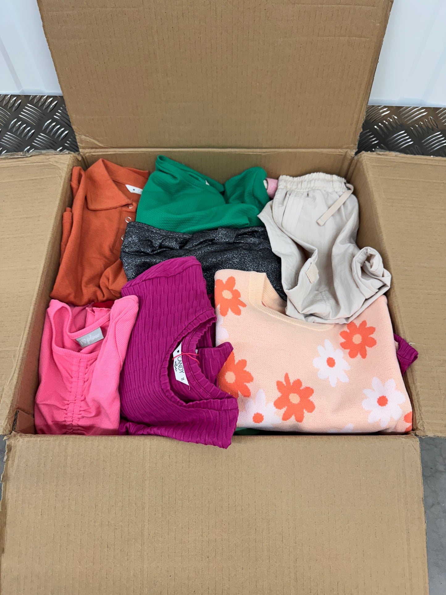 CLOTHING BOX (KIDS) – 100% NEW ITEMS, HUGE VALUE! (50+ items)