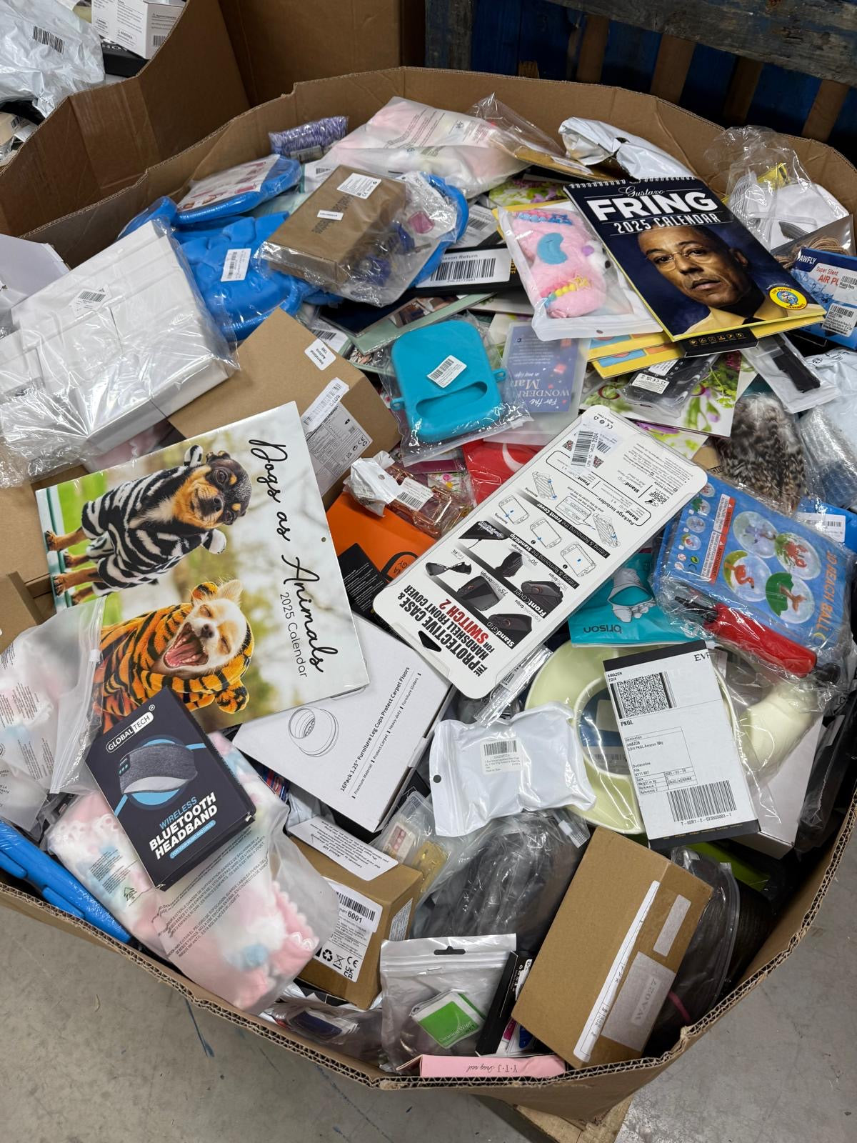 Mixed General Pallet (M28) - AMAZING VALUE! (750+ items)